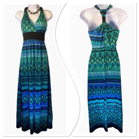 Sequin Hearts Dresses & Skirts - 🔥4/$10🔥 Halter Style Long Maxi Dress